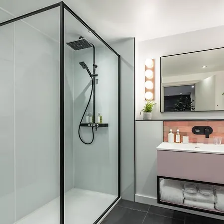 The Dome House 4* Bowness-on-Windermere