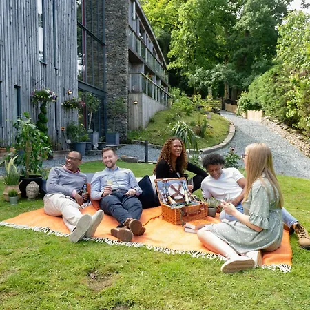 The Dome House 4* Bowness-on-Windermere