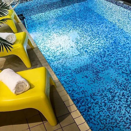 The Dome House 4* Bowness-on-Windermere