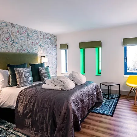 The Dome House Bed & Breakfast 4*