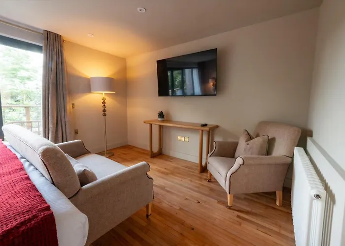 The Dome House Bed & Breakfast