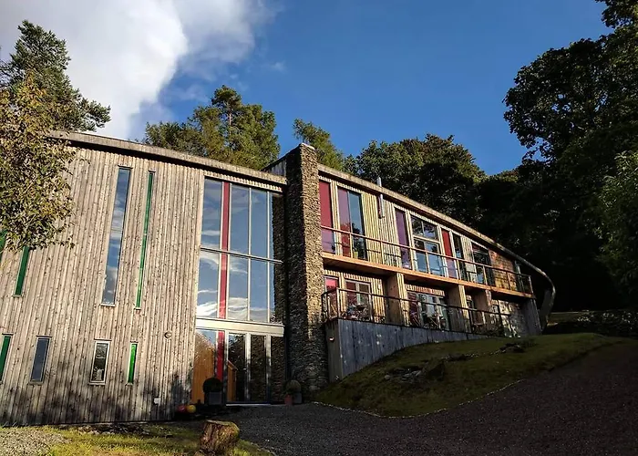 The Dome House Bed & Breakfast