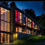 The Dome House 4* Bowness-on-Windermere
