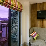 The Dome House B&B 보우네스온윈더미어
