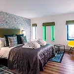 The Dome House Bed & Breakfast 4*