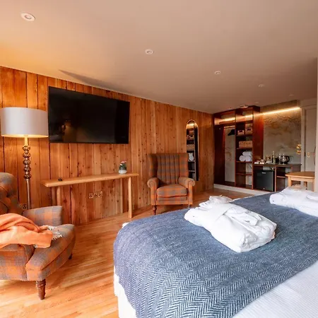 The Dome House B&B 4*