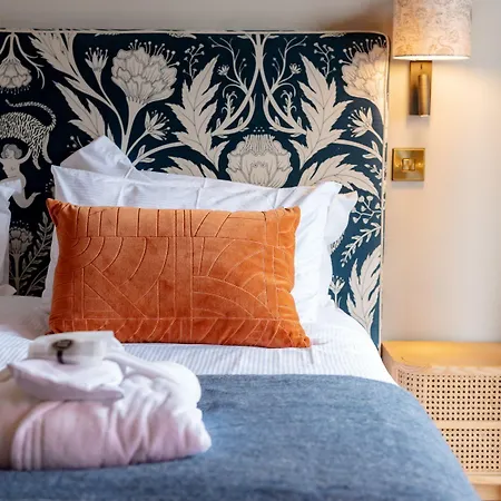 The Dome House 4* Bowness-on-Windermere