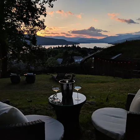 The Dome House 4* Bowness-on-Windermere