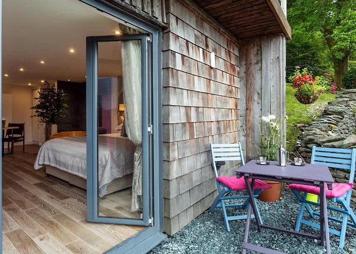 Bed & Breakfast The Dome House 4*