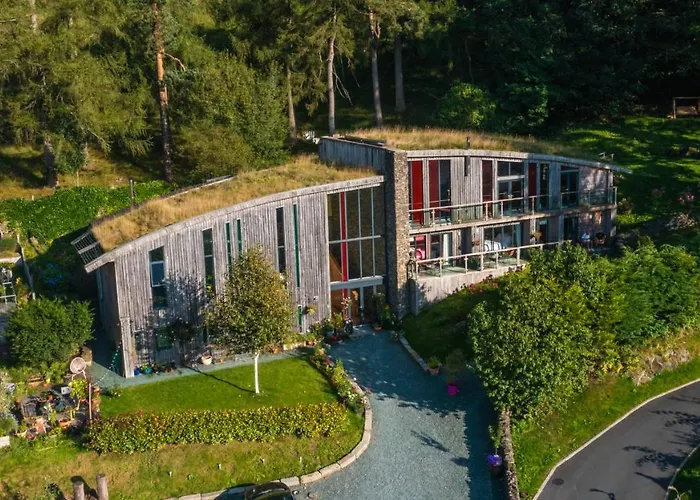 The Dome House Bed & Breakfast 4*