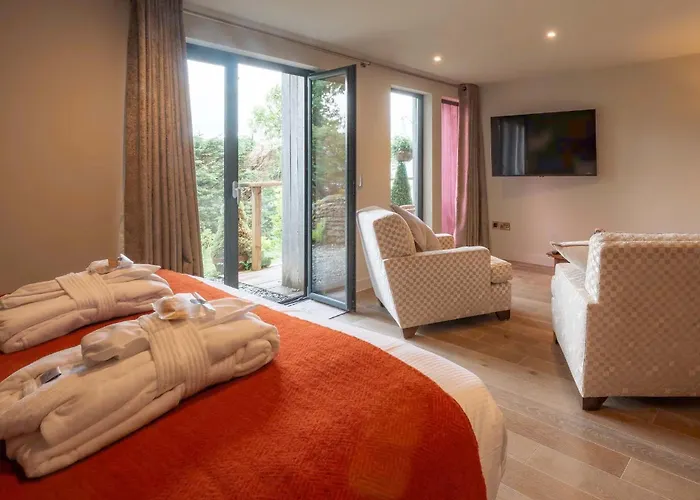 The Dome House 4* Bowness-on-Windermere