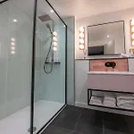 Bed and breakfast The Dome House 4*